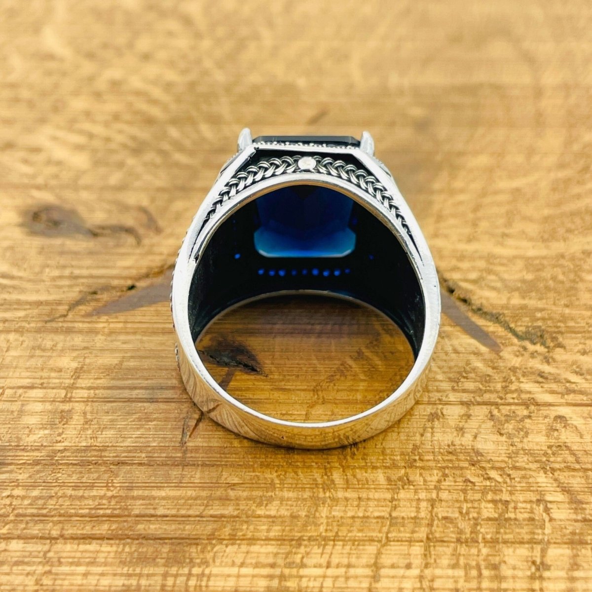 Blue Sapphire Silver Ring - TryAladdin