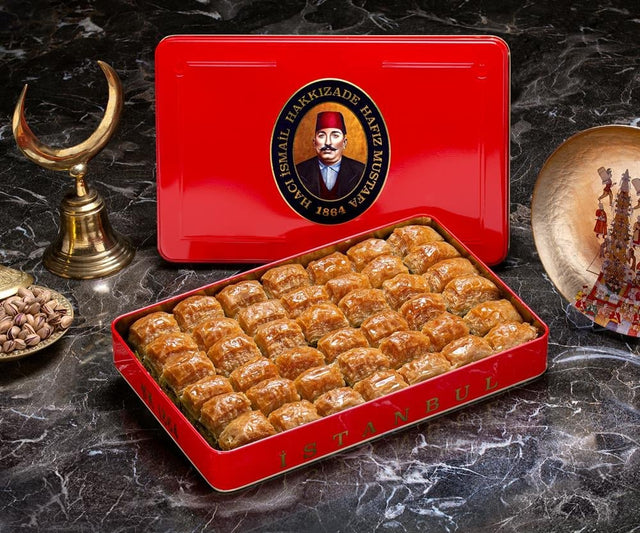 Hafiz Mustafa | Pistachio Classic Baklava (Extra Large Box) - TryAladdin