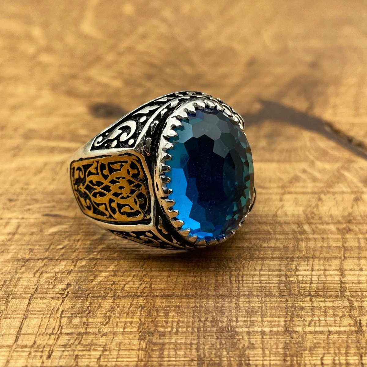 Handmade Men's Oval Blue Aquamarine Silver Ring - TryAladdin