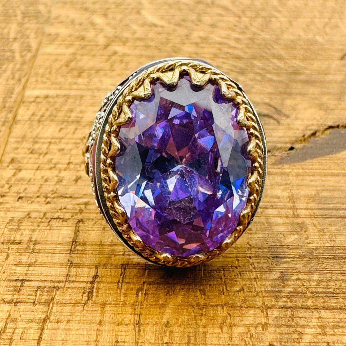 Men’s Amethyst Oval Ring - TryAladdin