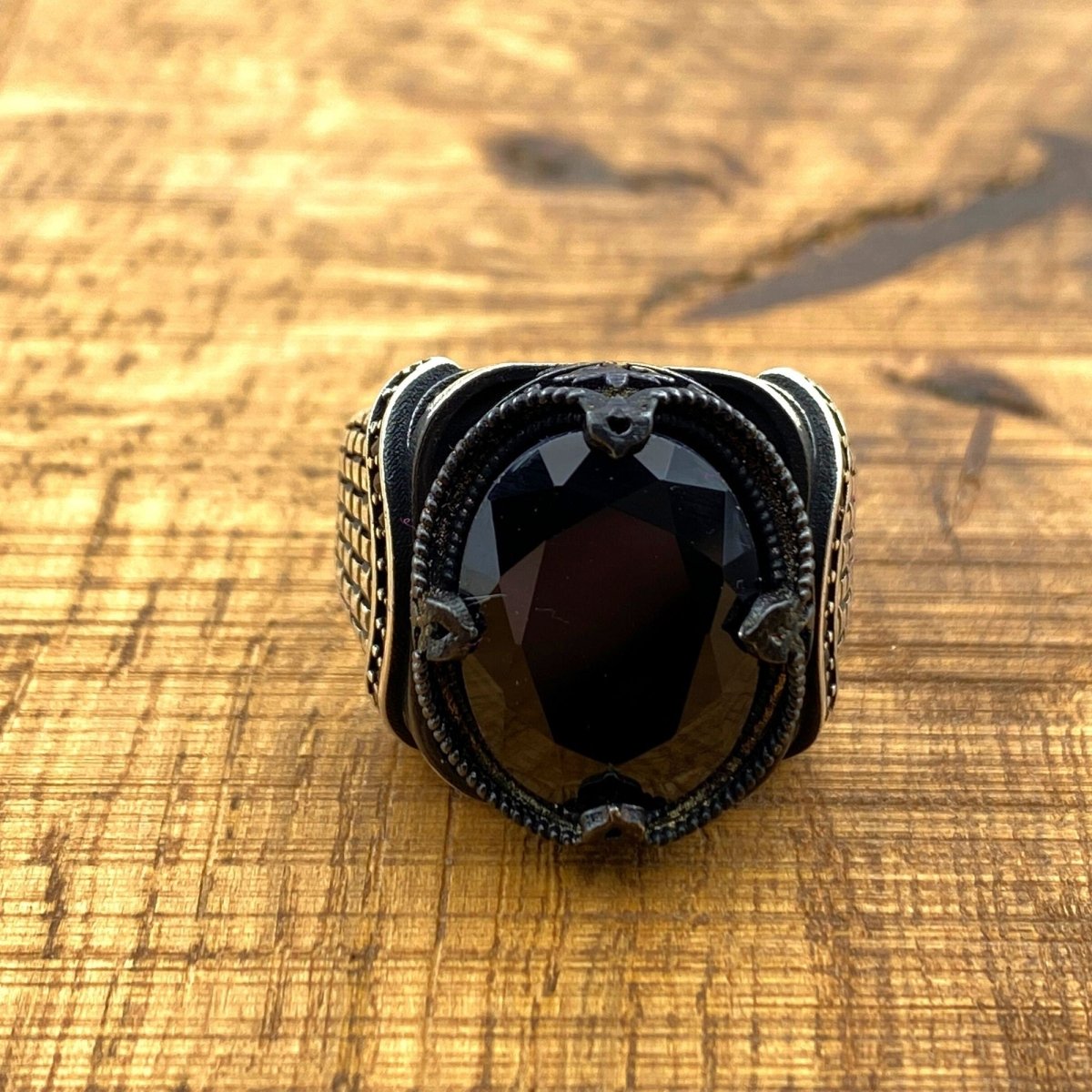 Men's Black Onyx Silver Ring - TryAladdin