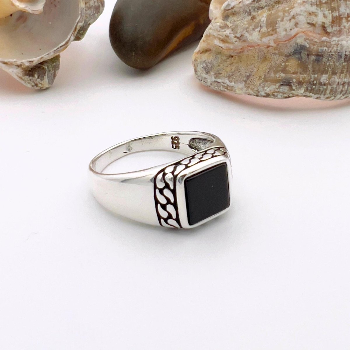 Men's Black Onyx Stone 925 Sterling Silver Ring - TryAladdin