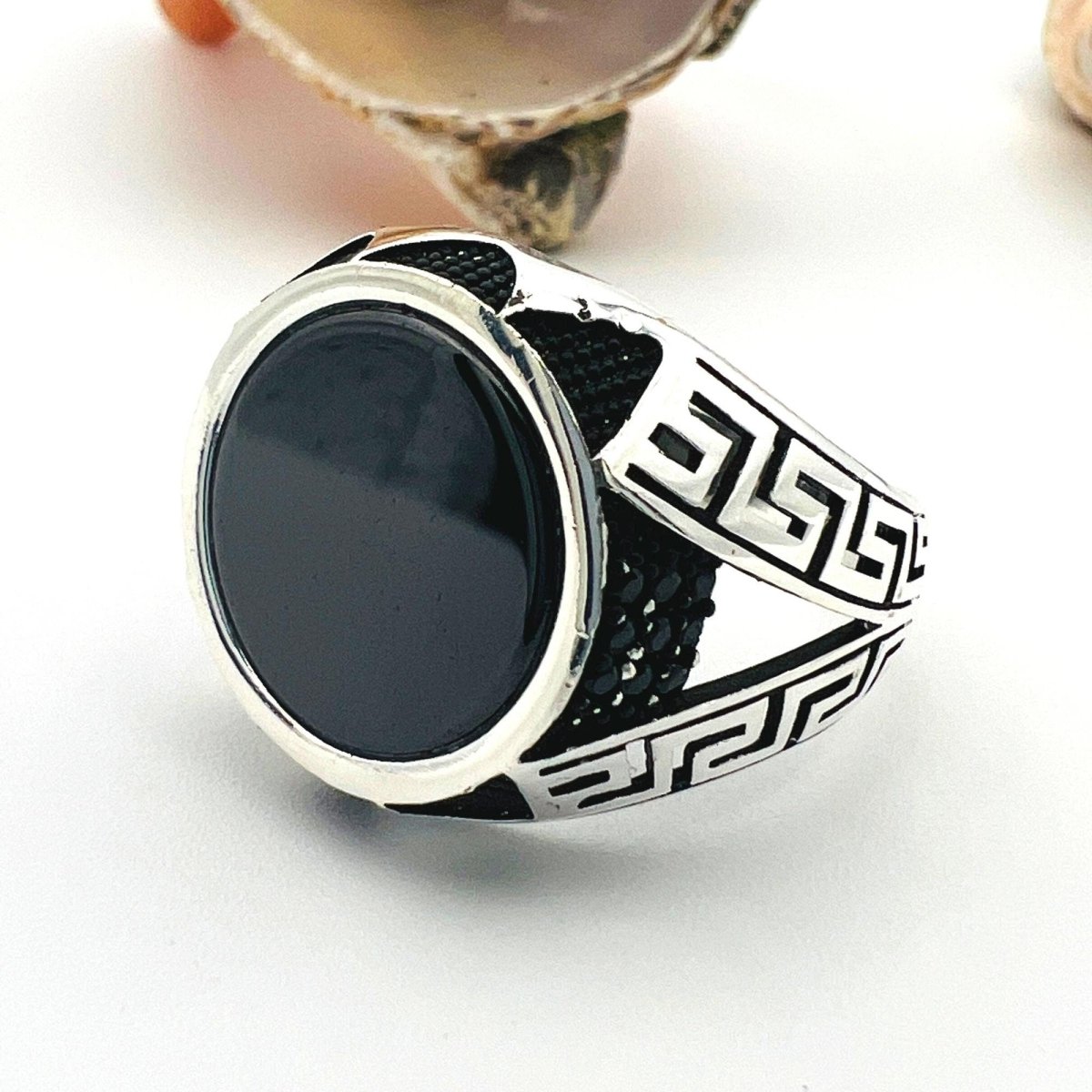 Men's Black Onyx Stone Ring - TryAladdin