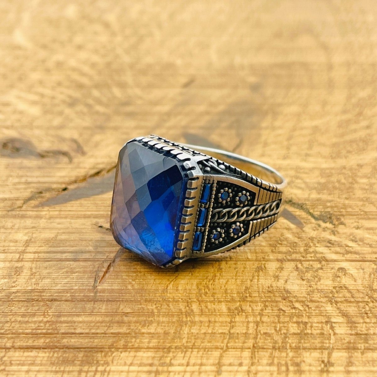 Men's Blue Zircon Silver Ring - TryAladdin