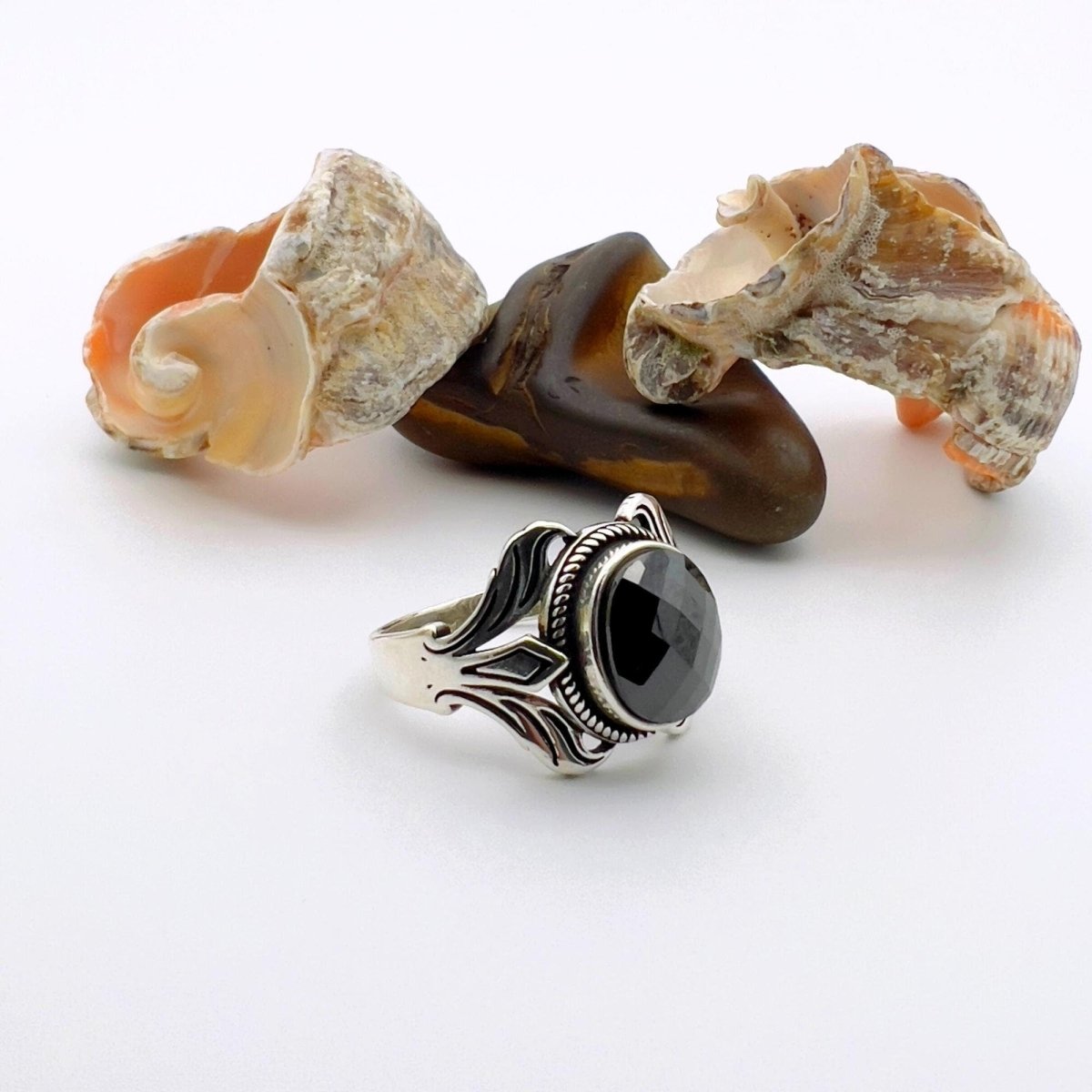 Men's Handmade Onyx Silver Ring - TryAladdin