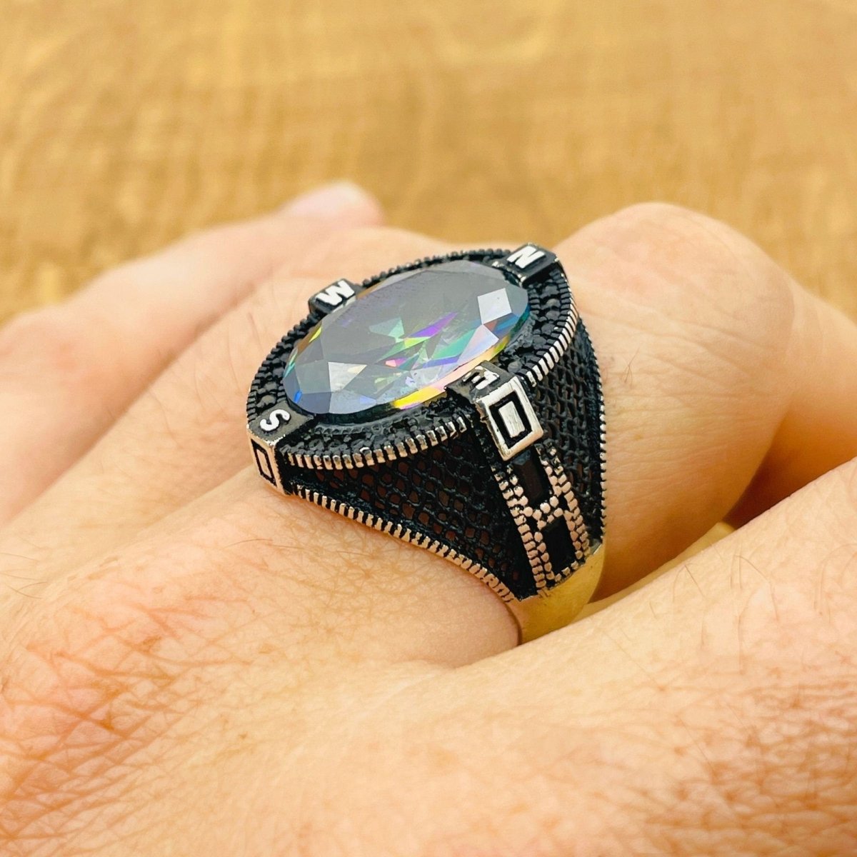 Men's Mystic Topaz Compass Ring - TryAladdin