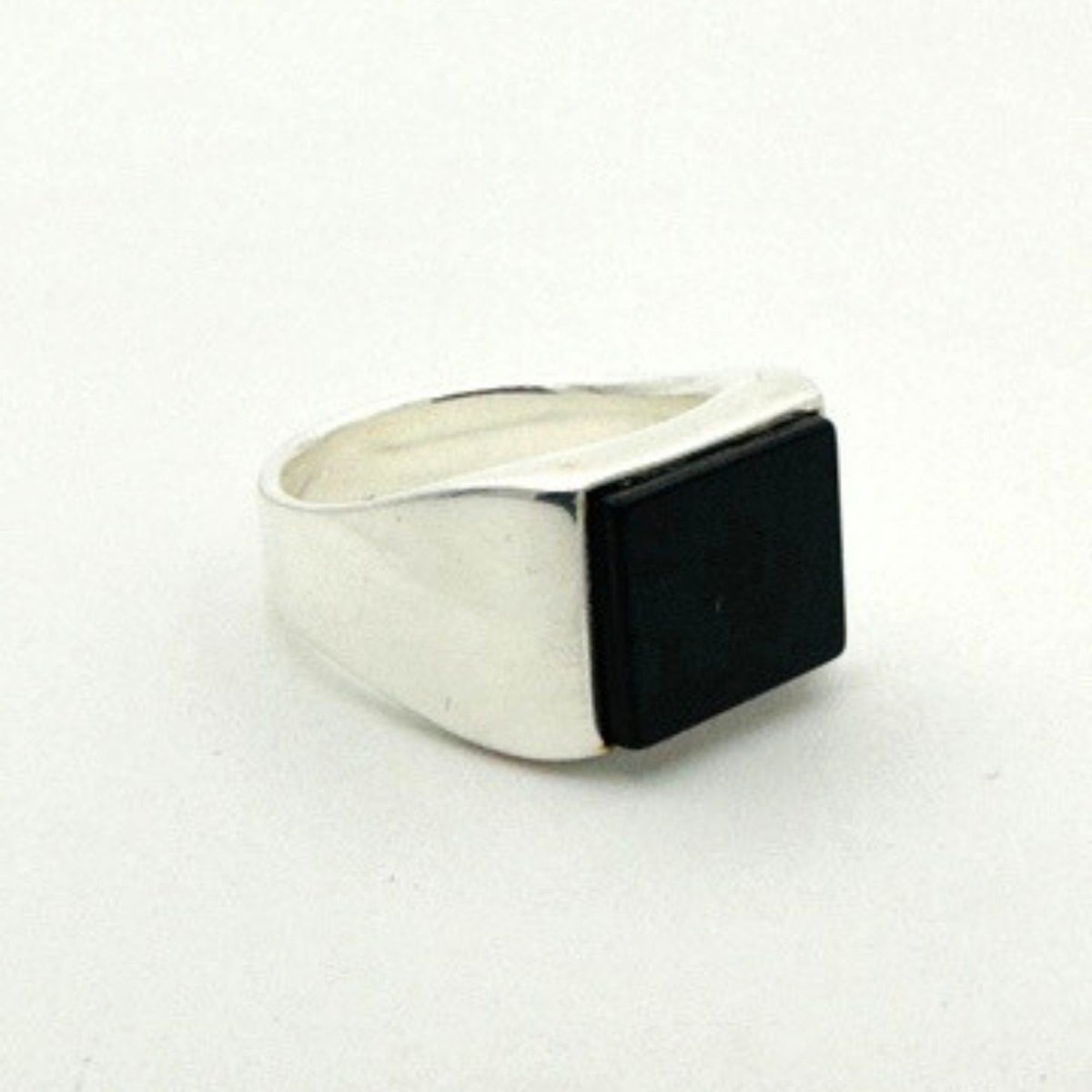 Men's Natural Black Onyx Silver Rectangle Ring - TryAladdin