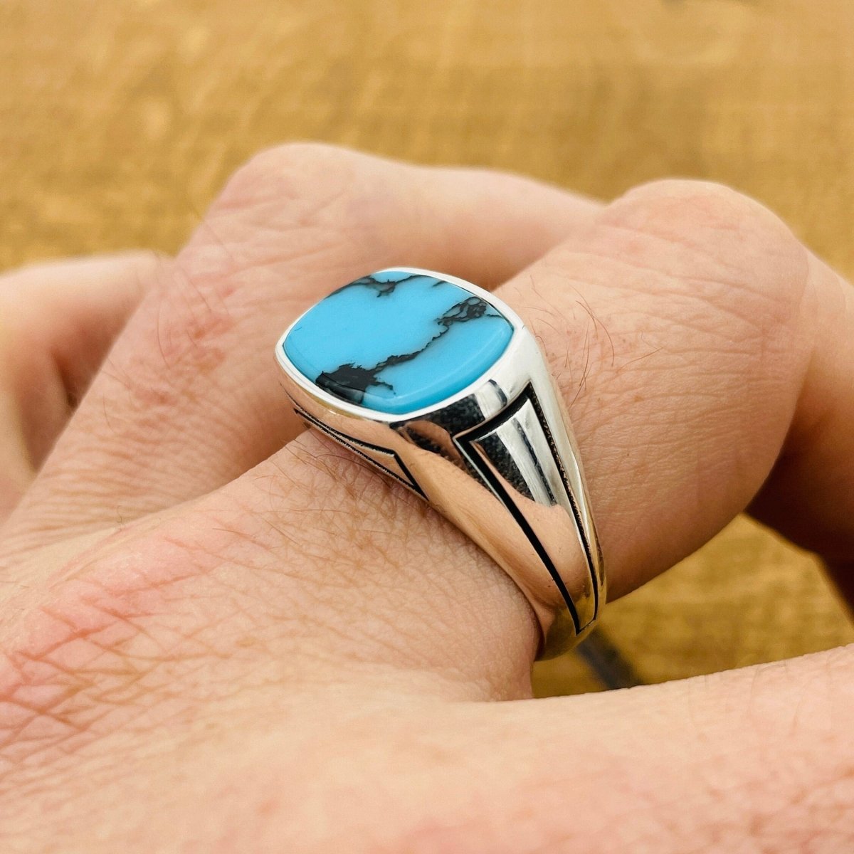 Men's Rectangle Blue Turquoise Stone Ring - TryAladdin