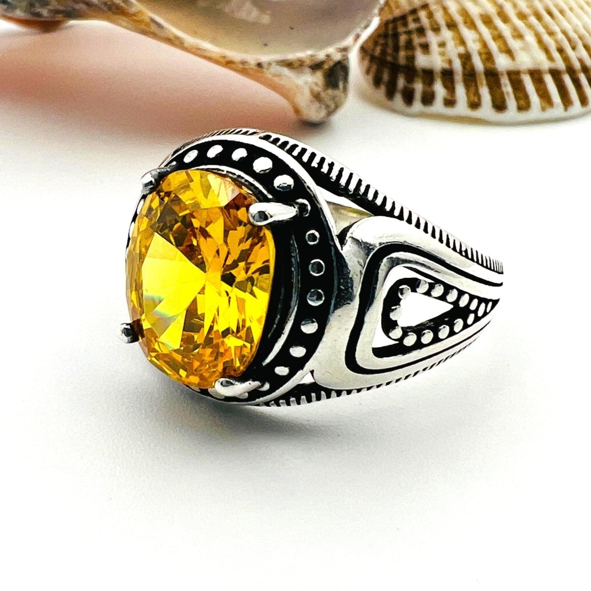 Men's Yellow Citrine Ring - TryAladdin