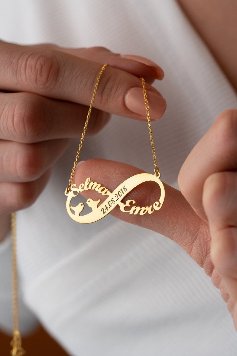 Nereze | Personalized Named Bird Detailed Infinity Necklace - TryAladdin