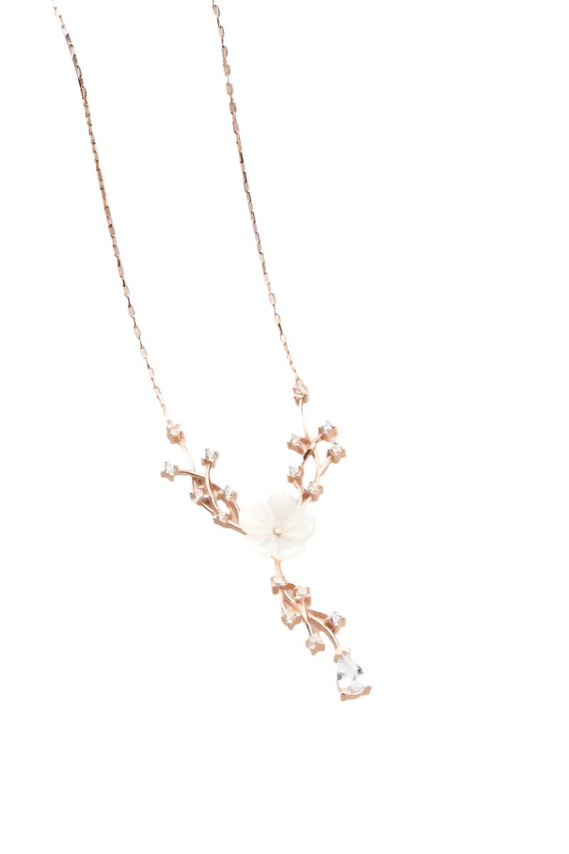 Nereze | Rose Plated Magnolia Blossom Ivy Necklace - TryAladdin