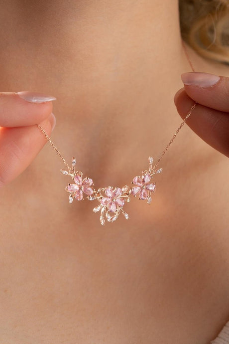 Nereze | Sparkling Model Pink Stone 3 - Piece Flower Necklace - TryAladdin