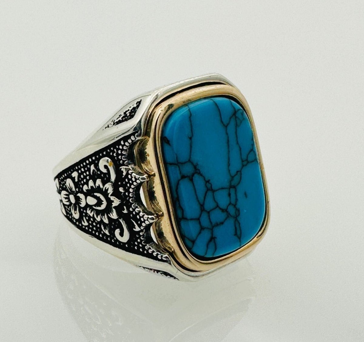 Sterling Silver Turquoise Ring - TryAladdin