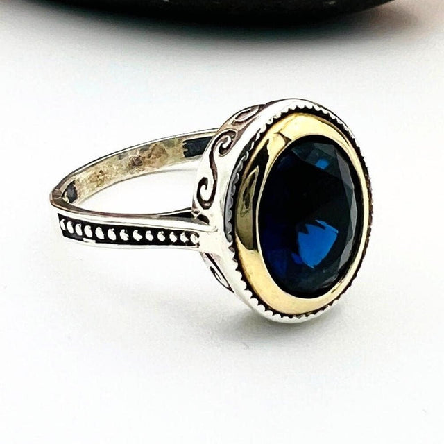 Women's Blue Sapphire Oval Ring - TryAladdin