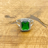 Women's Emerald Ring - TryAladdin