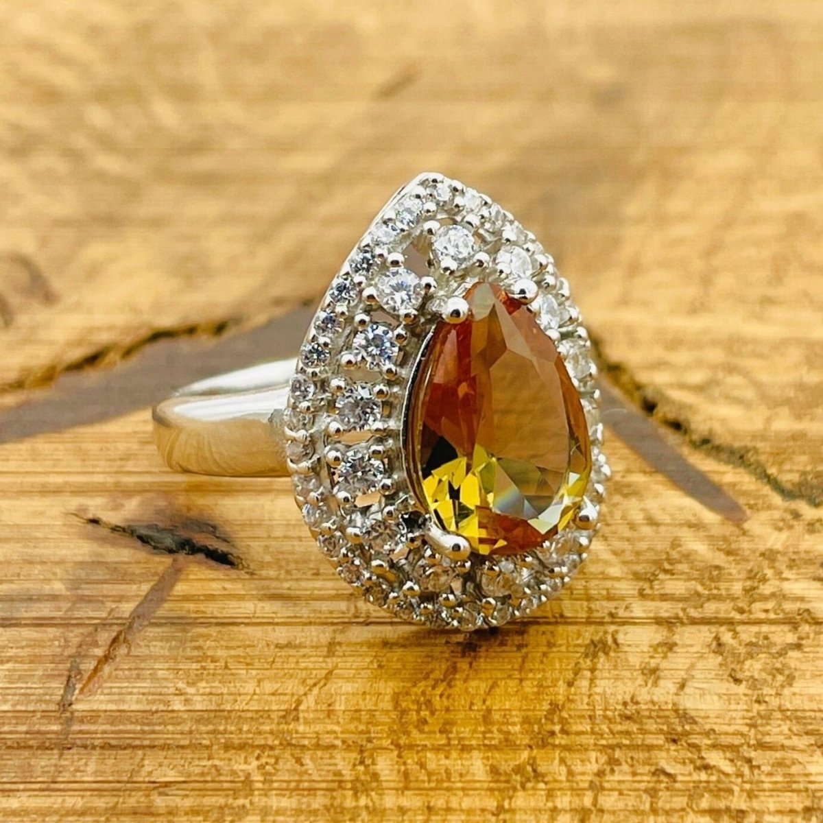 Women’s Zultanite Natural Yellow Stone Ring - TryAladdin