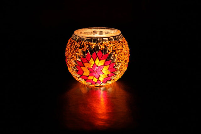 HND Handicraft | Handmade Glass Mosaic Candle Holder, Red and Orange Star - TryAladdin